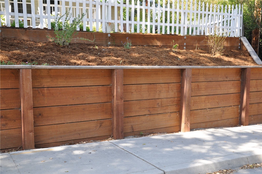 Jarrah Sleepers Perth Retaining Walls For Any Purpose Bears Fencing